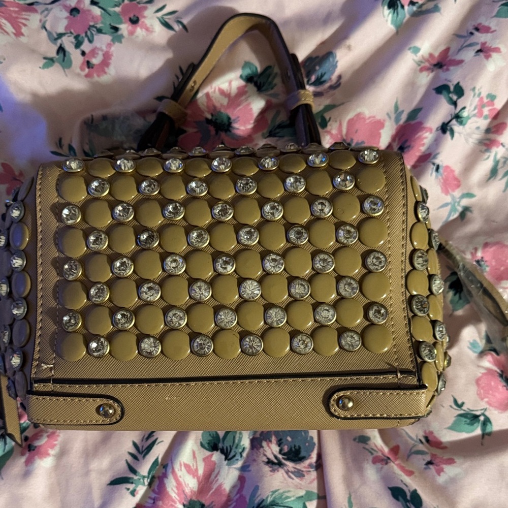 satchel from the brand Amy & Joey
